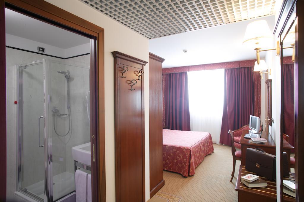 Locanda al Castello Wellness Resort Cividale del Friuli Habitación foto